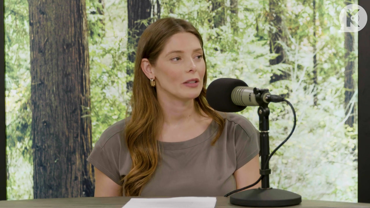 Ashley-Greene-dot-nl_TheTwilightEffect-ChristinaPerri2920.jpg
