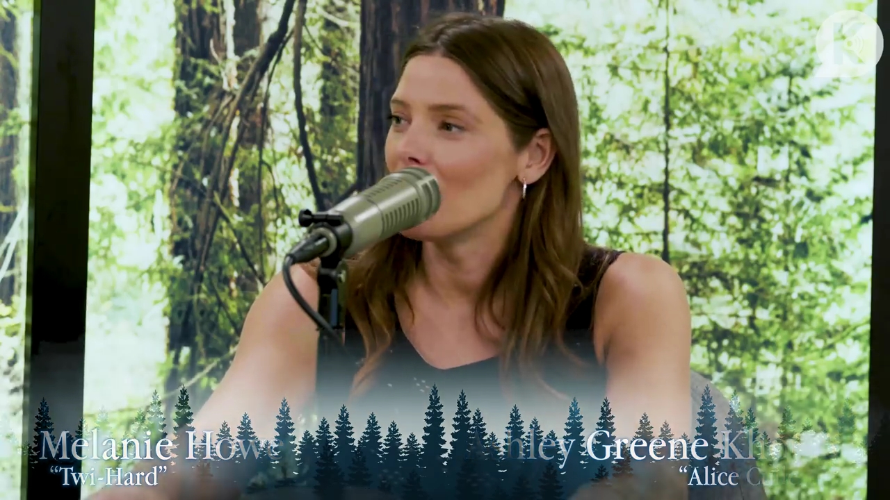 Ashley-Greene-dot-nl_TheTwilightEffect-JuliaJones0032.jpg