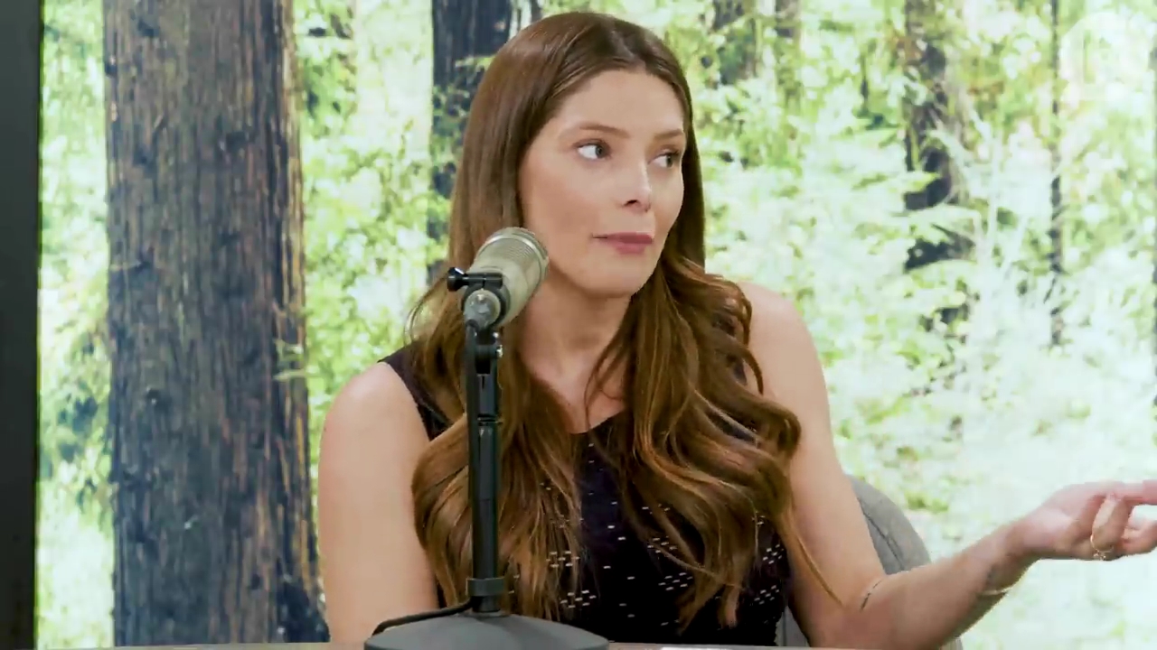 Ashley-Greene-dot-nl_TheTwilightEffect-JuliaJones0666.jpg