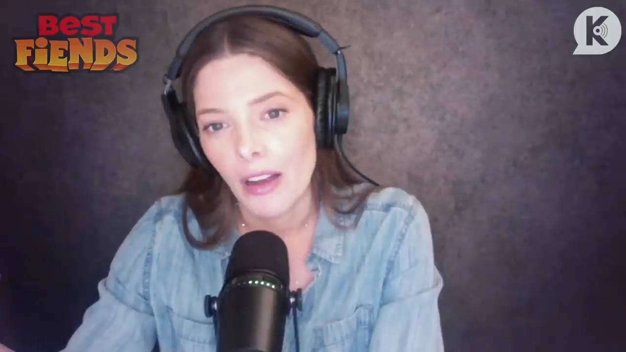 Ashley-Greene-dot-nl_TheTwilightEffect-JuliaJones0713.jpg