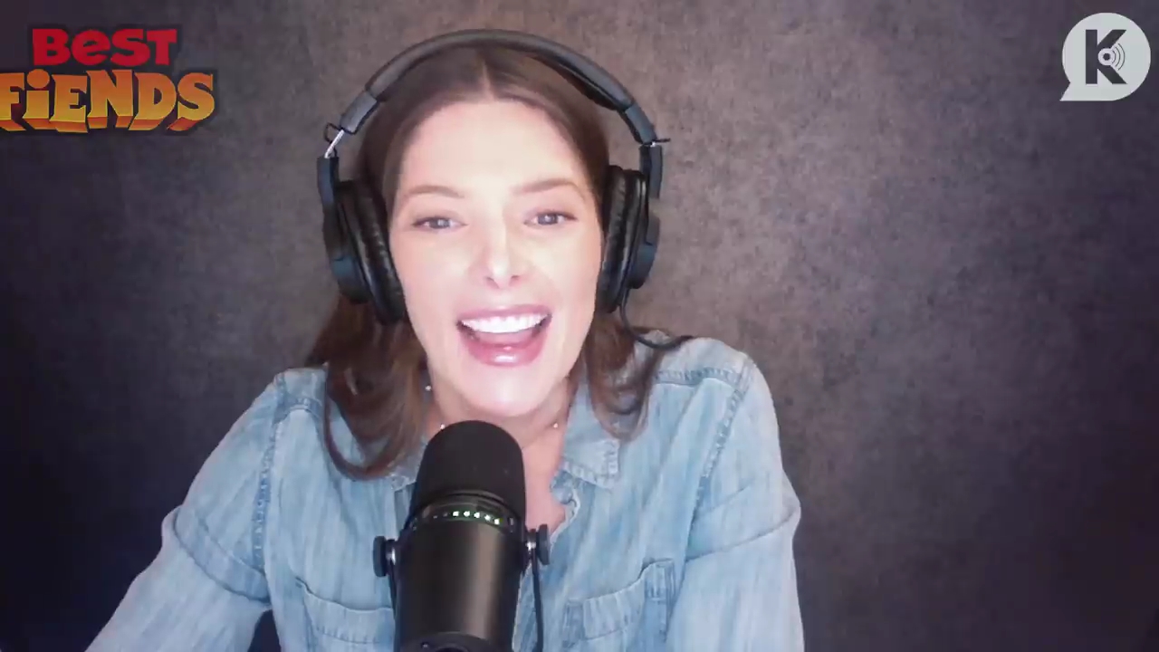 Ashley-Greene-dot-nl_TheTwilightEffect-JuliaJones0727.jpg