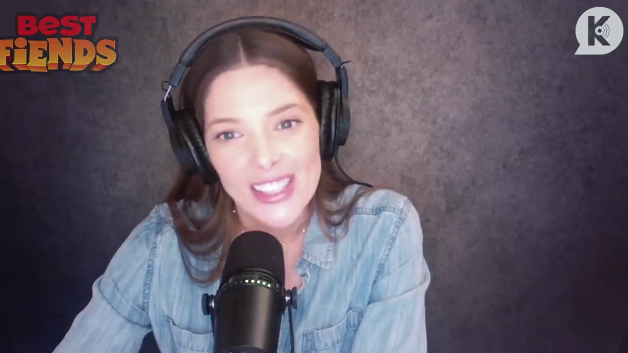 Ashley-Greene-dot-nl_TheTwilightEffect-JuliaJones0783.jpg