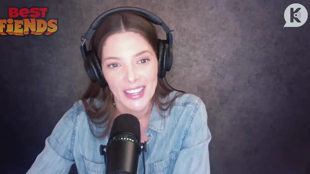 Ashley-Greene-dot-nl_TheTwilightEffect-JuliaJones0793.jpg