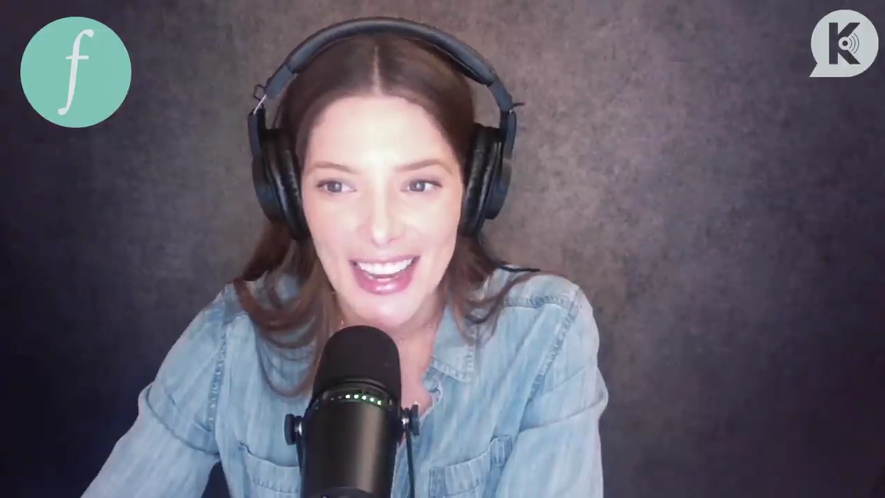 Ashley-Greene-dot-nl_TheTwilightEffect-JuliaJones0836.jpg