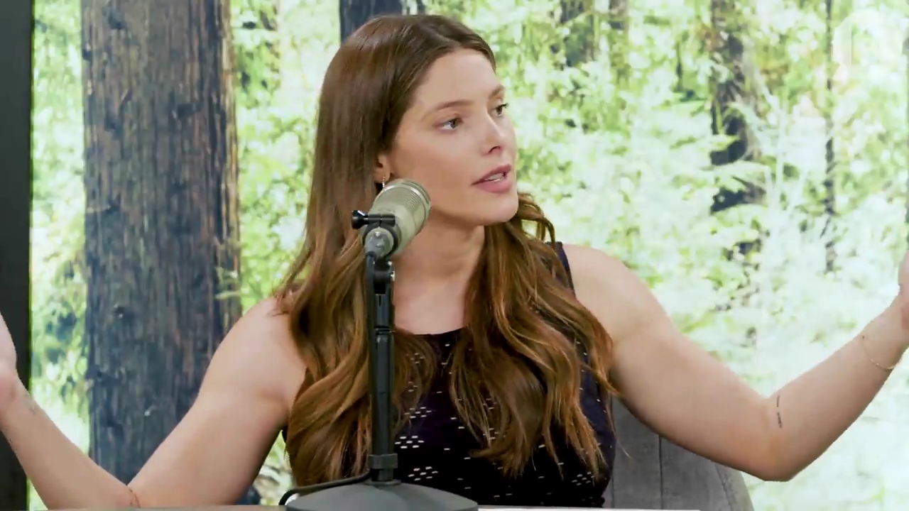 Ashley-Greene-dot-nl_TheTwilightEffect-JuliaJones1053.jpg