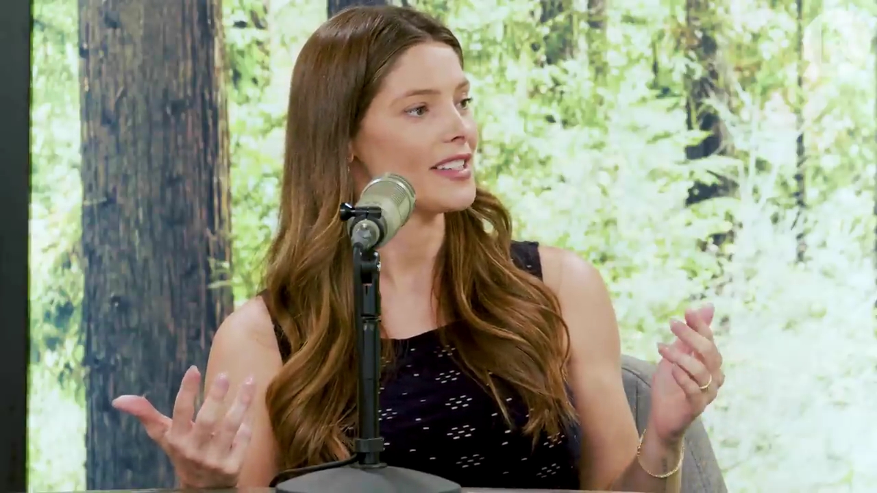 Ashley-Greene-dot-nl_TheTwilightEffect-JuliaJones1431.jpg
