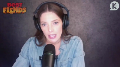 Ashley-Greene-dot-nl_TheTwilightEffect-JuliaJones0708.jpg
