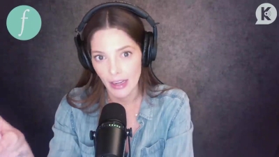 Ashley-Greene-dot-nl_TheTwilightEffect-JuliaJones0915.jpg