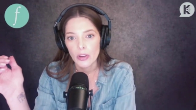Ashley-Greene-dot-nl_TheTwilightEffect-JuliaJones0919.jpg