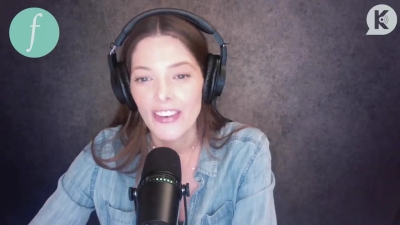 Ashley-Greene-dot-nl_TheTwilightEffect-JuliaJones0928.jpg