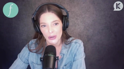 Ashley-Greene-dot-nl_TheTwilightEffect-JuliaJones0937.jpg