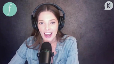 Ashley-Greene-dot-nl_TheTwilightEffect-JuliaJones0939.jpg