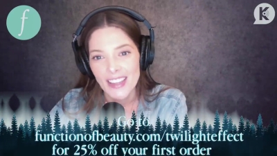 Ashley-Greene-dot-nl_TheTwilightEffect-JuliaJones0947.jpg