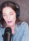 Ashley-Greene-dot-nl_TheTwilightEffect-JuliaJones0702.jpg