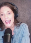 Ashley-Greene-dot-nl_TheTwilightEffect-JuliaJones0726.jpg