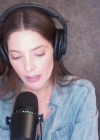 Ashley-Greene-dot-nl_TheTwilightEffect-JuliaJones0912.jpg
