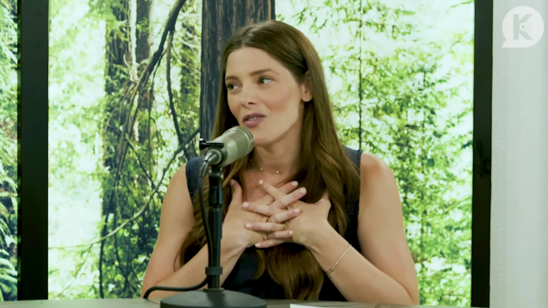 Ashley-Greene-dot-nl_TheTwilightEffect-ChrisWeitz0272.jpg