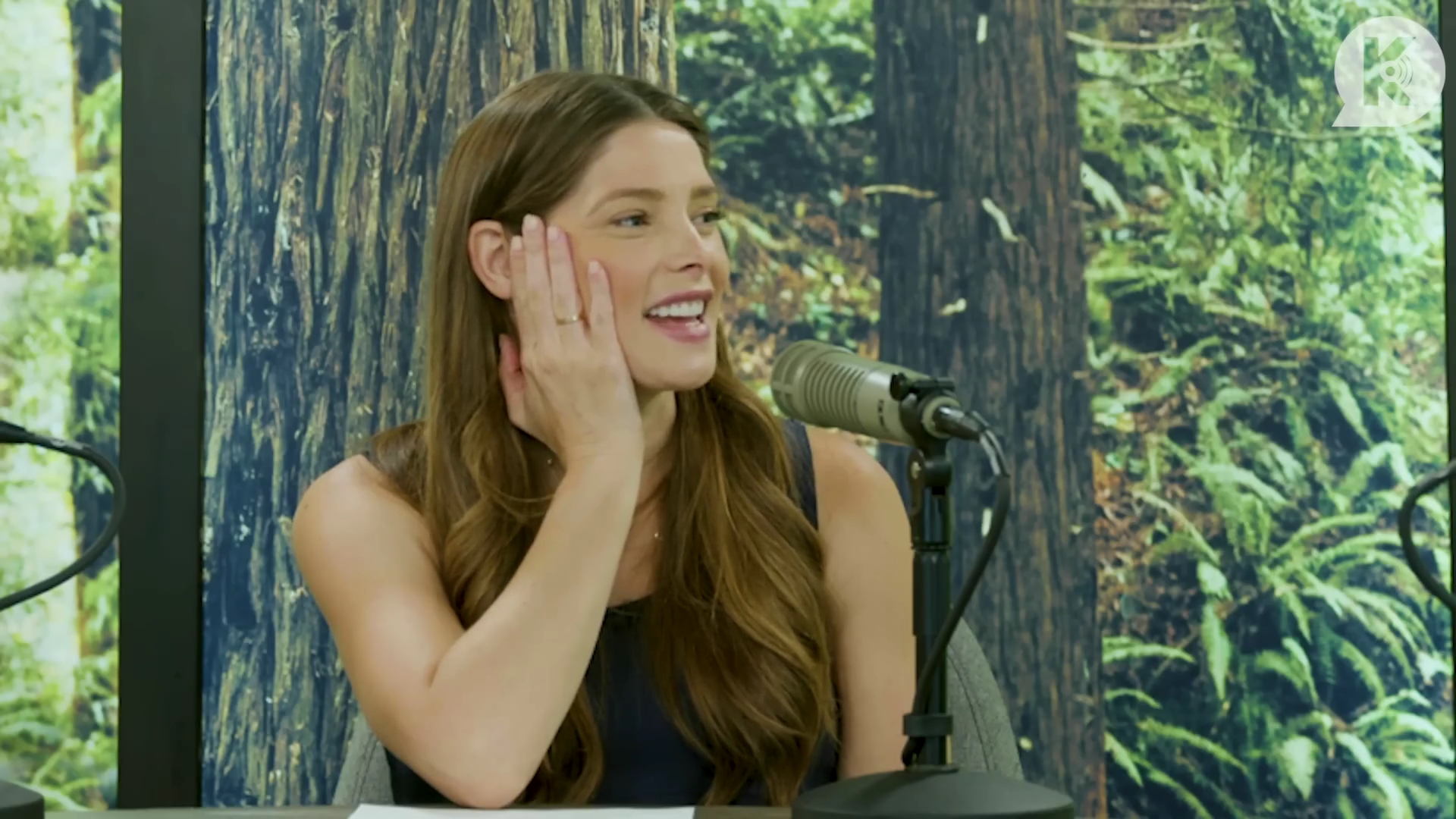Ashley-Greene-dot-nl_TheTwilightEffect-ChrisWeitz0327.jpg