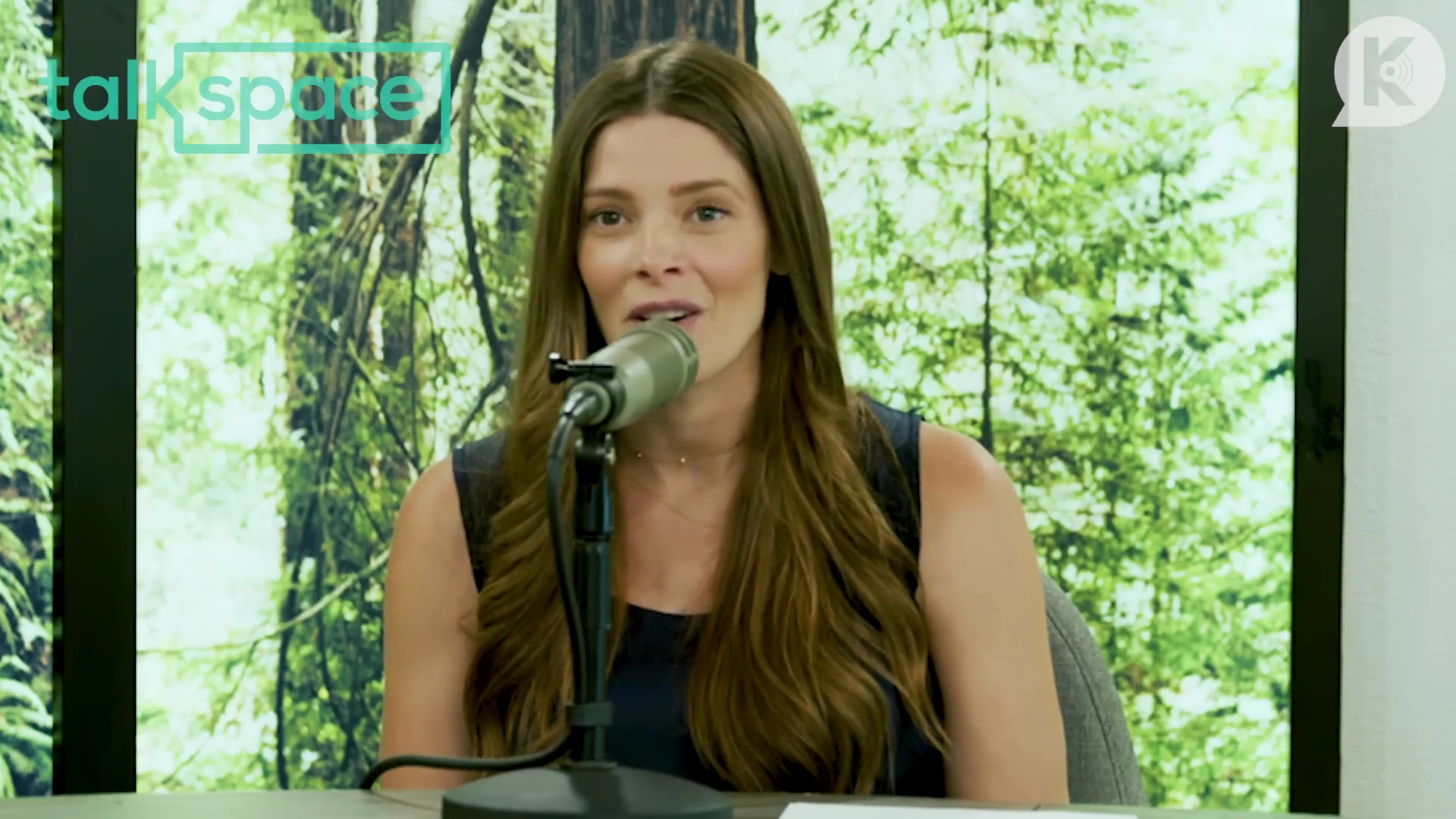Ashley-Greene-dot-nl_TheTwilightEffect-ChrisWeitz2072.jpg