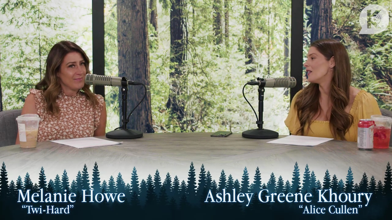 Ashley-Greene-dot-nl_TheTwilightEffect-BreakingDawnPart2-RewatchPart1of3-0025.jpg