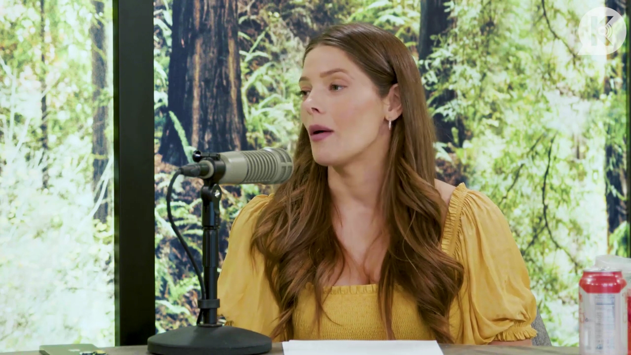 Ashley-Greene-dot-nl_TheTwilightEffect-BreakingDawnPart2-RewatchPart1of3-0041.jpg Ashley-Greene-dot-nl_TheTwilightEffect-BreakingDawnPart2-RewatchPart1of3-0041.jpg