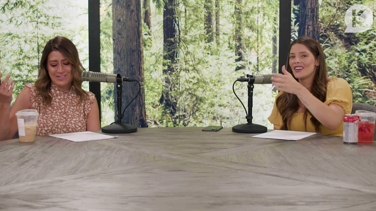Ashley-Greene-dot-nl_TheTwilightEffect-BreakingDawnPart2-RewatchPart1of3-0201.jpg