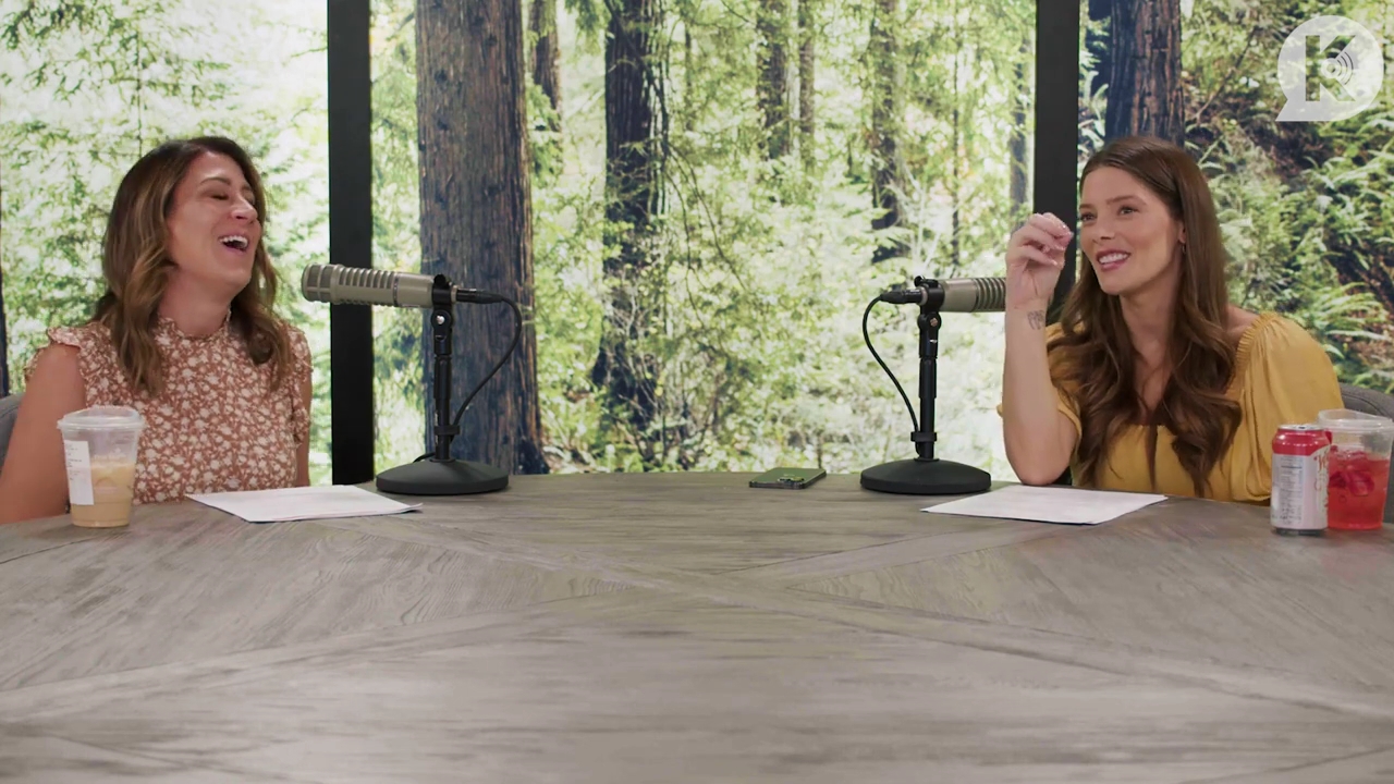 Ashley-Greene-dot-nl_TheTwilightEffect-BreakingDawnPart2-RewatchPart1of3-0379.jpg
