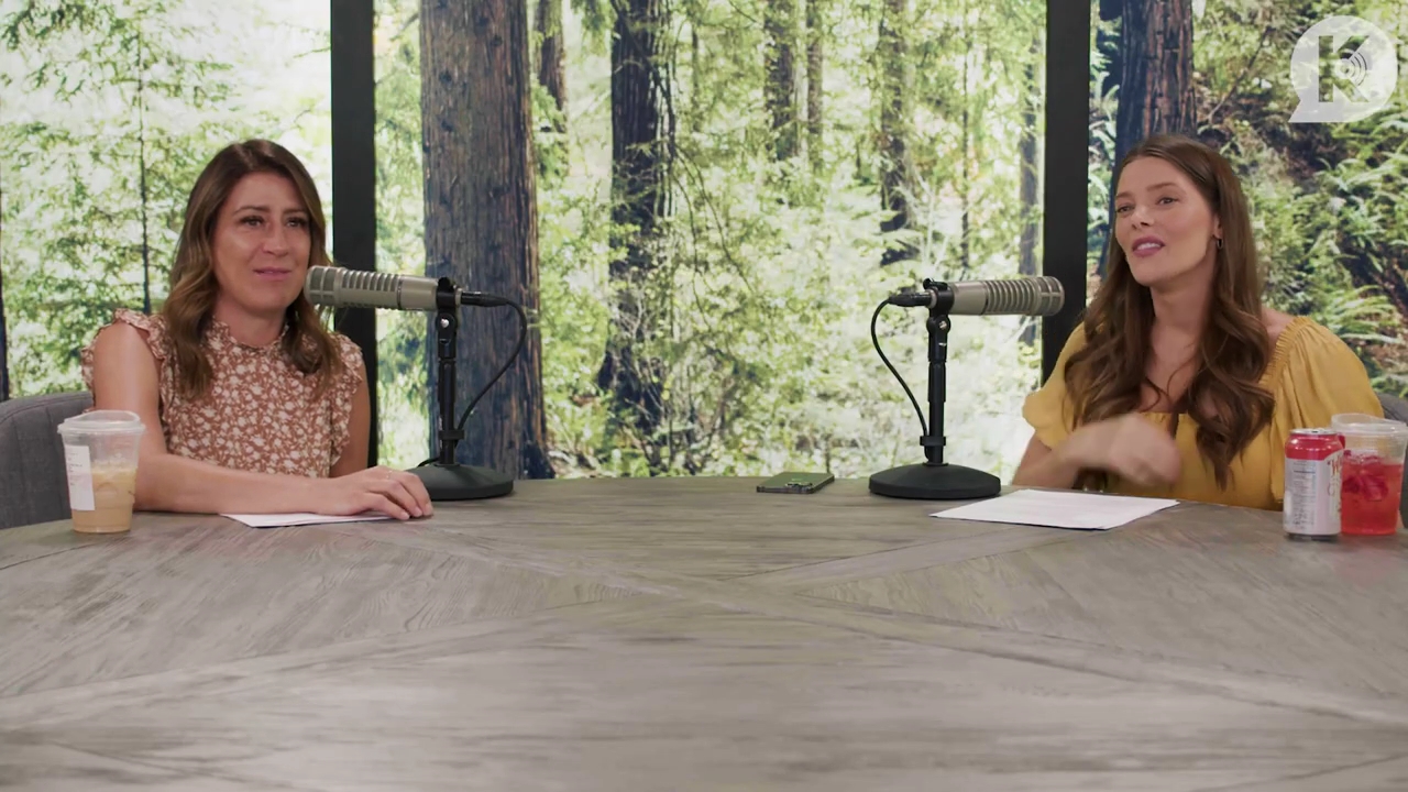 Ashley-Greene-dot-nl_TheTwilightEffect-BreakingDawnPart2-RewatchPart1of3-0385.jpg