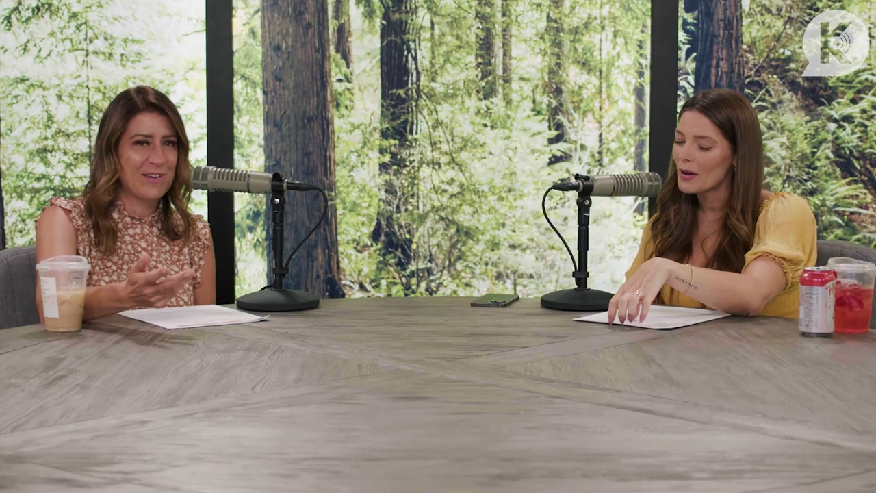 Ashley-Greene-dot-nl_TheTwilightEffect-BreakingDawnPart2-RewatchPart1of3-0479.jpg