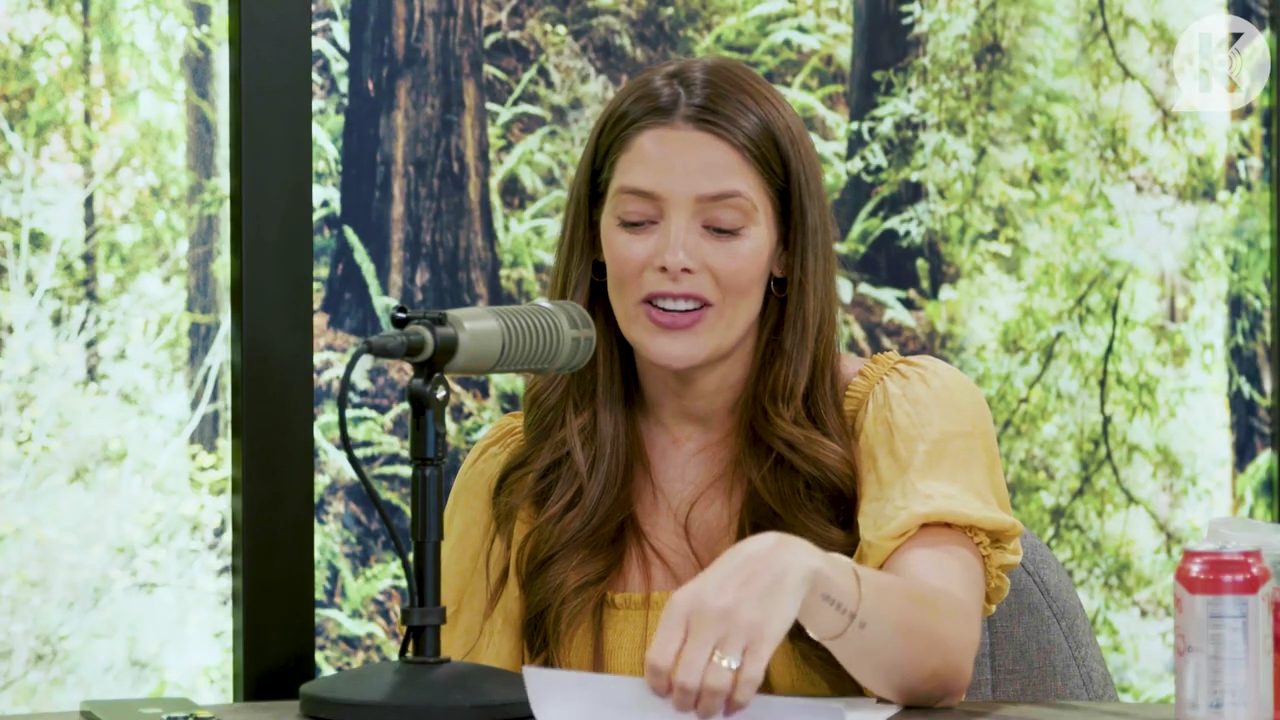 Ashley-Greene-dot-nl_TheTwilightEffect-BreakingDawnPart2-RewatchPart1of3-0498.jpg