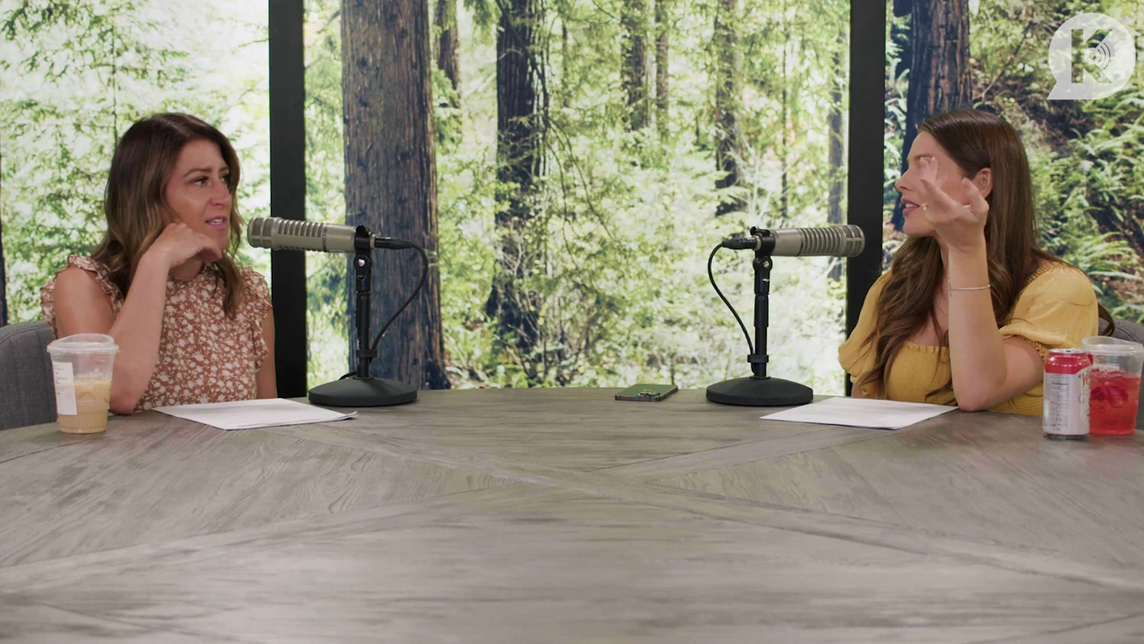 Ashley-Greene-dot-nl_TheTwilightEffect-BreakingDawnPart2-RewatchPart1of3-0607.jpg