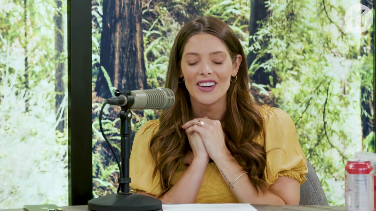 Ashley-Greene-dot-nl_TheTwilightEffect-BreakingDawnPart2-RewatchPart1of3-0624.jpg