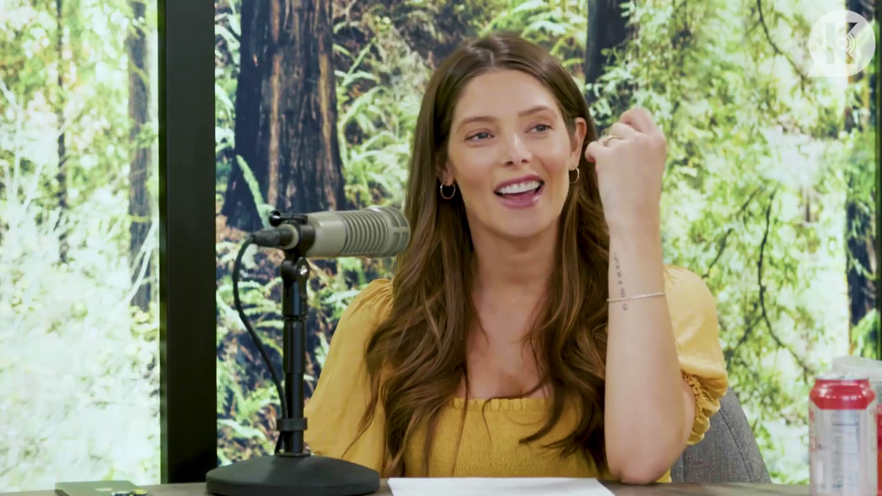 Ashley-Greene-dot-nl_TheTwilightEffect-BreakingDawnPart2-RewatchPart1of3-0648.jpg