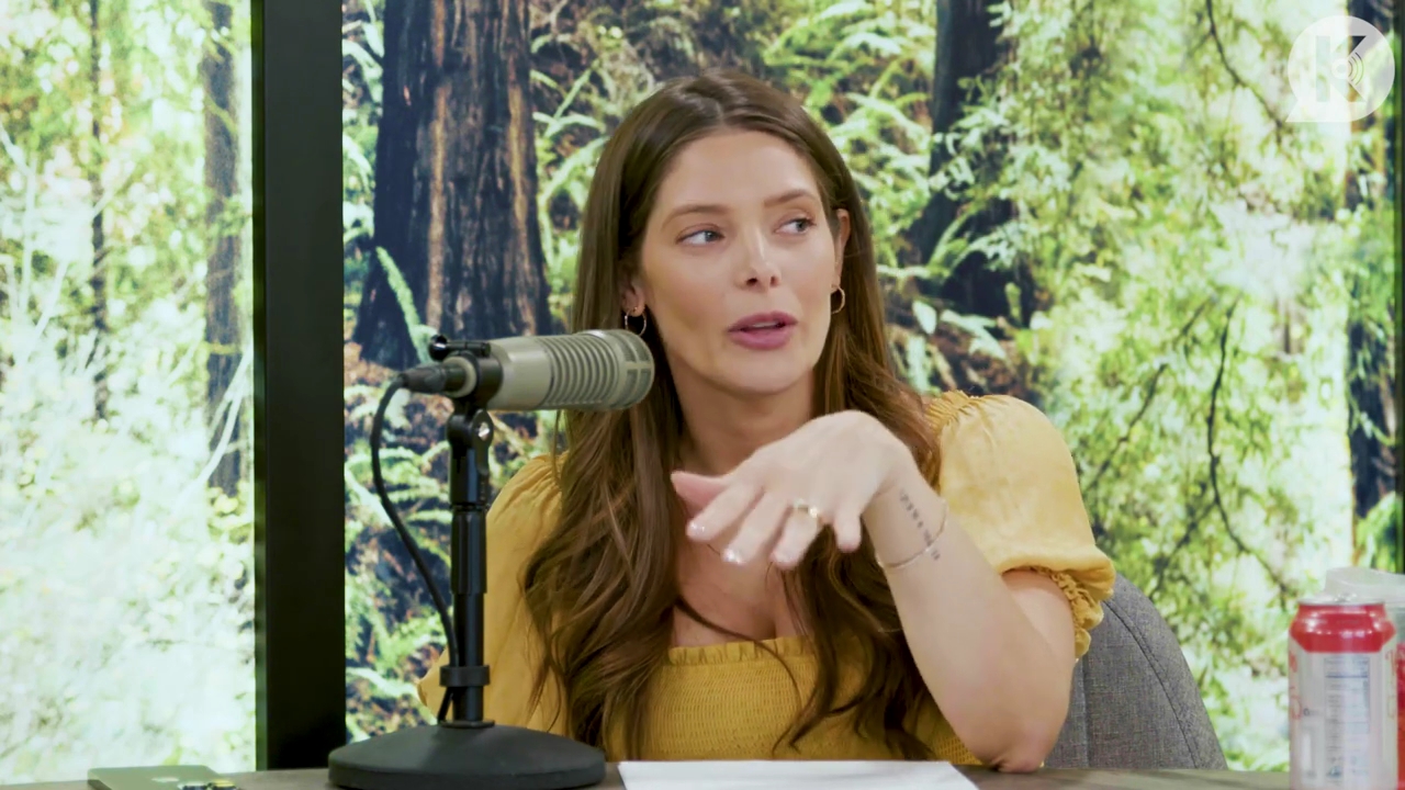 Ashley-Greene-dot-nl_TheTwilightEffect-BreakingDawnPart2-RewatchPart1of3-0763.jpg