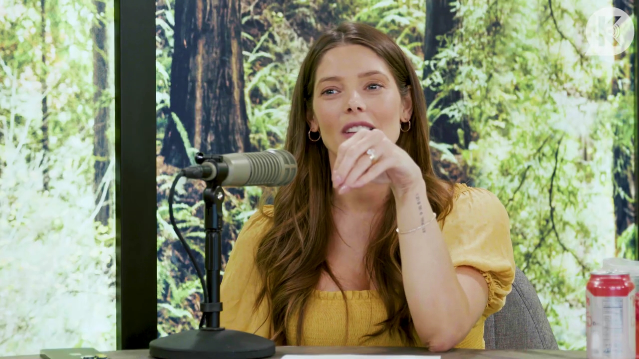Ashley-Greene-dot-nl_TheTwilightEffect-BreakingDawnPart2-RewatchPart1of3-0893.jpg