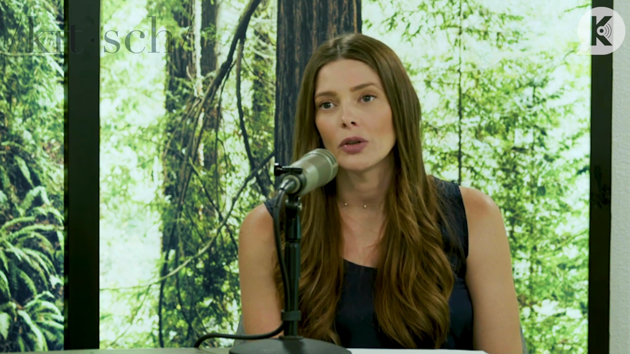 Ashley-Greene-dot-nl_TheTwilightEffect-BreakingDawnPart2-RewatchPart1of3-1218.jpg