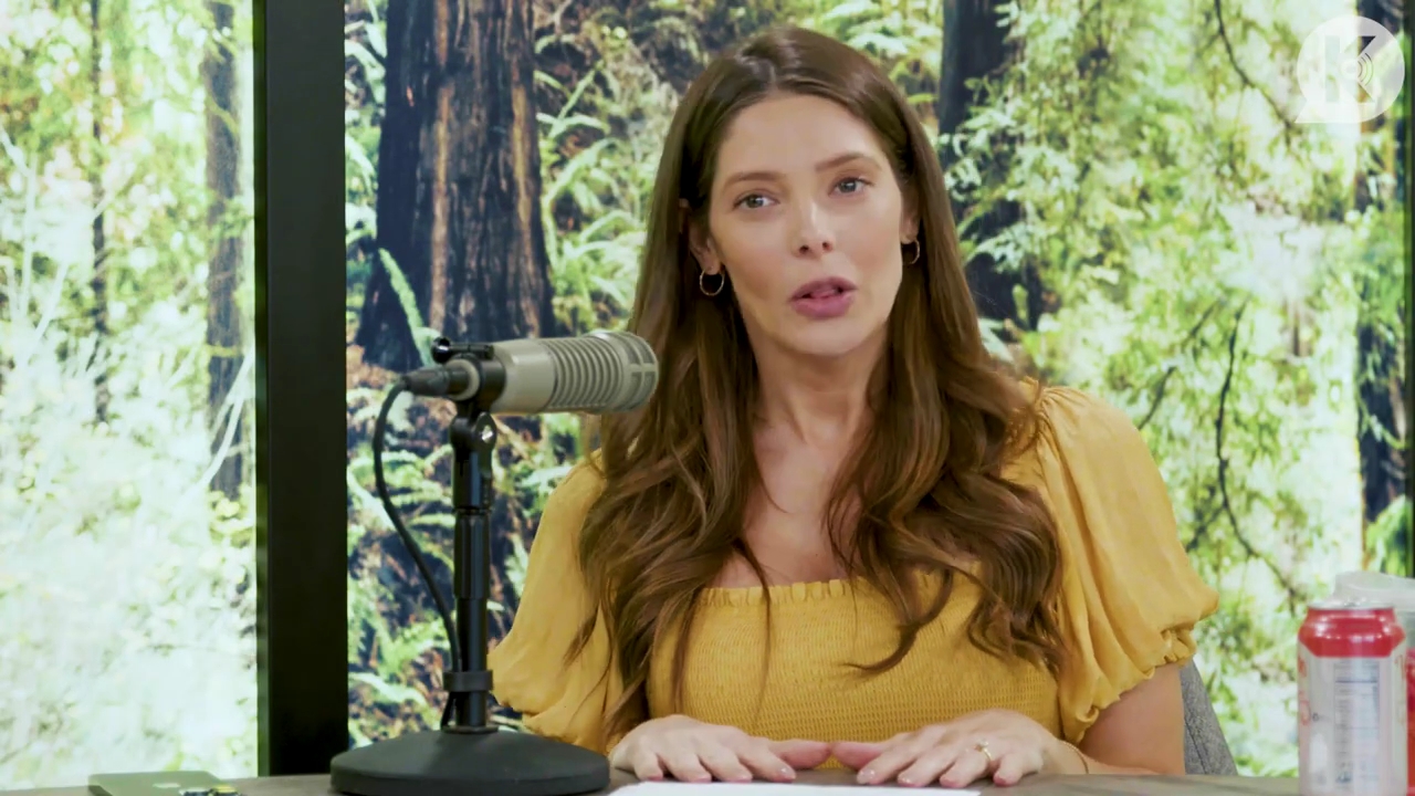 Ashley-Greene-dot-nl_TheTwilightEffect-BreakingDawnPart2-RewatchPart1of3-1292.jpg Ashley-Greene-dot-nl_TheTwilightEffect-BreakingDawnPart2-RewatchPart1of3-1292.jpg