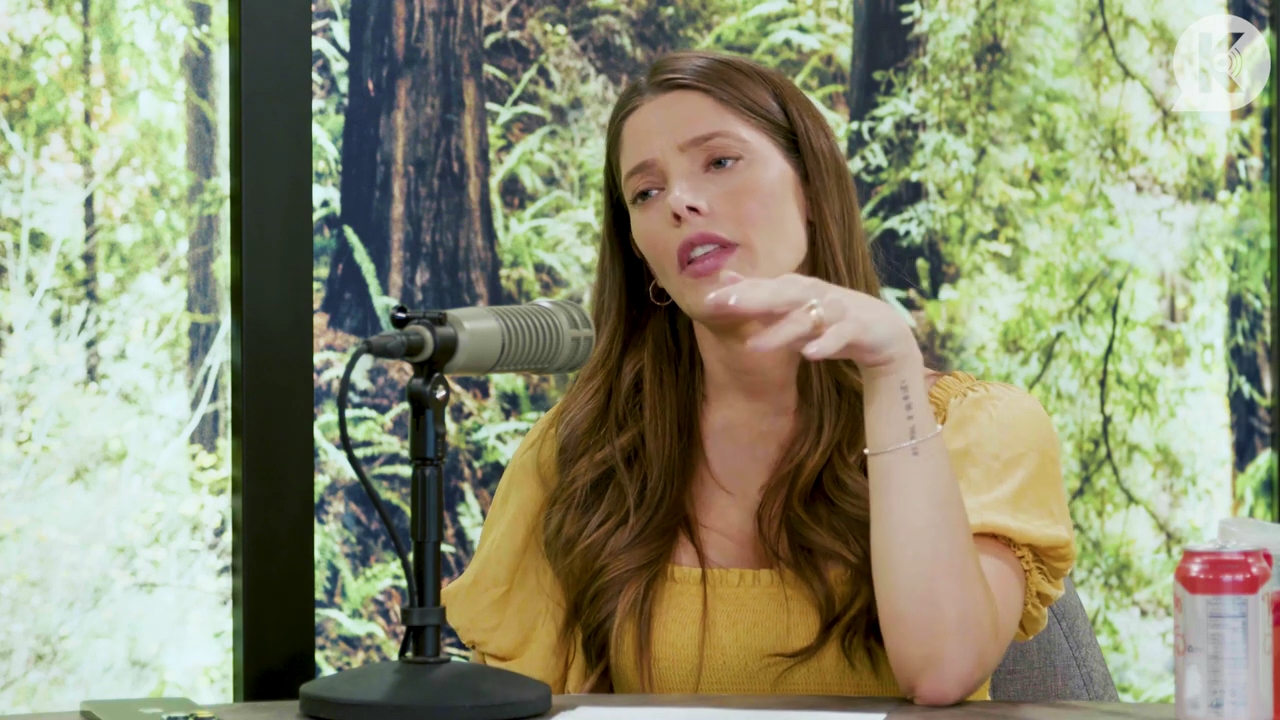 Ashley-Greene-dot-nl_TheTwilightEffect-BreakingDawnPart2-RewatchPart1of3-1333.jpg Ashley-Greene-dot-nl_TheTwilightEffect-BreakingDawnPart2-RewatchPart1of3-1333.jpg