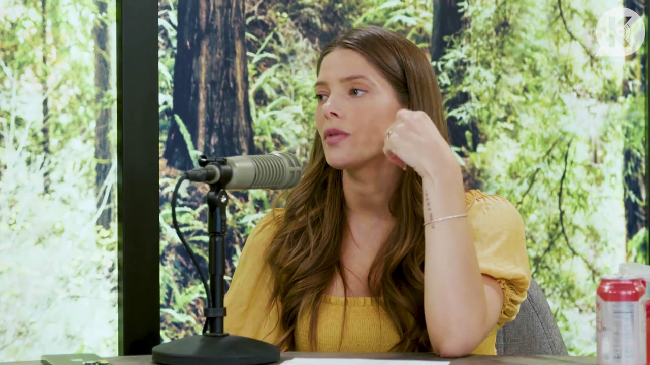 Ashley-Greene-dot-nl_TheTwilightEffect-BreakingDawnPart2-RewatchPart1of3-1341.jpg Ashley-Greene-dot-nl_TheTwilightEffect-BreakingDawnPart2-RewatchPart1of3-1341.jpg