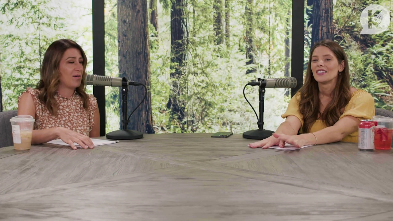 Ashley-Greene-dot-nl_TheTwilightEffect-BreakingDawnPart2-RewatchPart1of3-1517.jpg