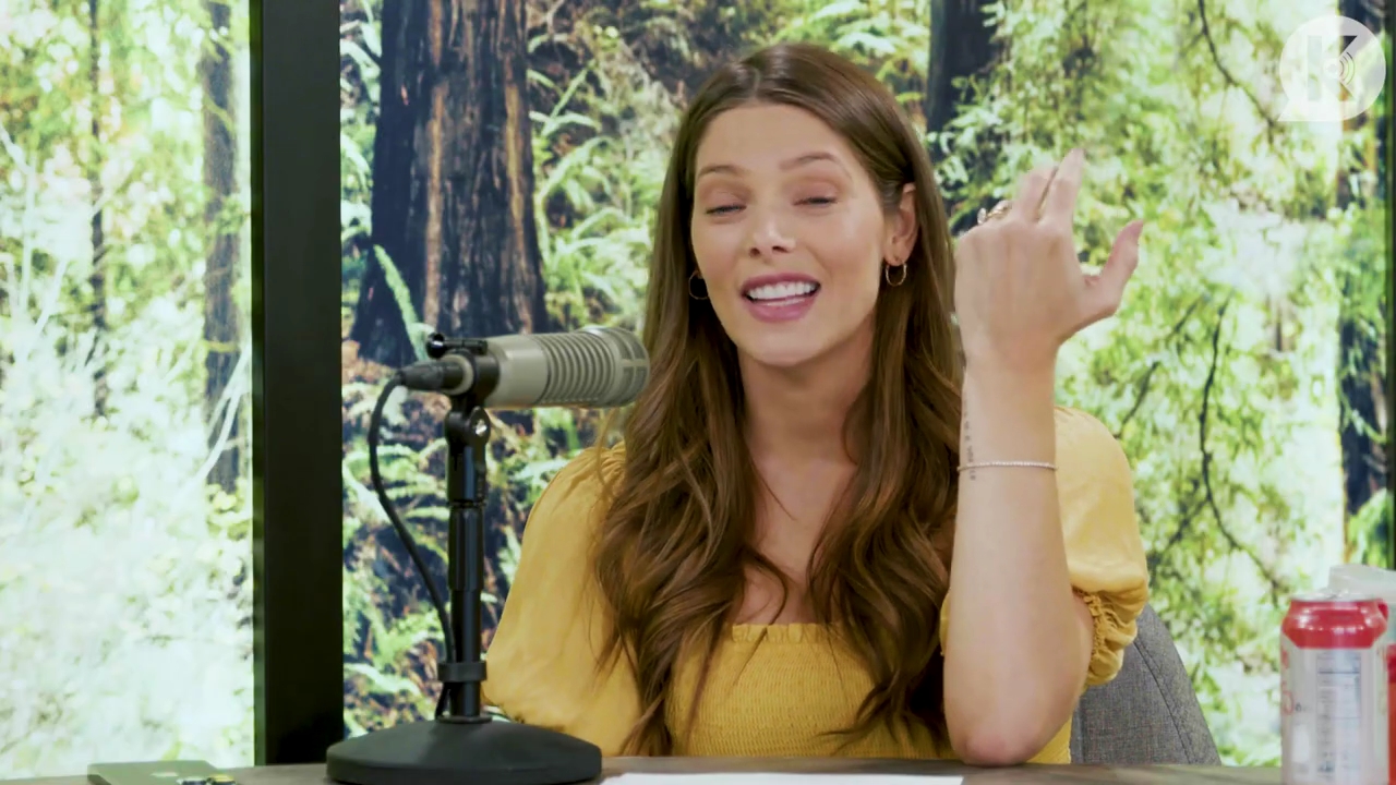 Ashley-Greene-dot-nl_TheTwilightEffect-BreakingDawnPart2-RewatchPart1of3-1584.jpg
