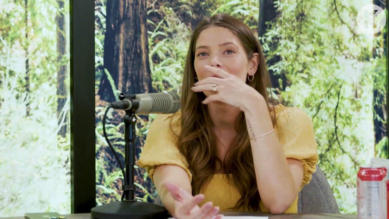 Ashley-Greene-dot-nl_TheTwilightEffect-BreakingDawnPart2-RewatchPart1of3-1612.jpg