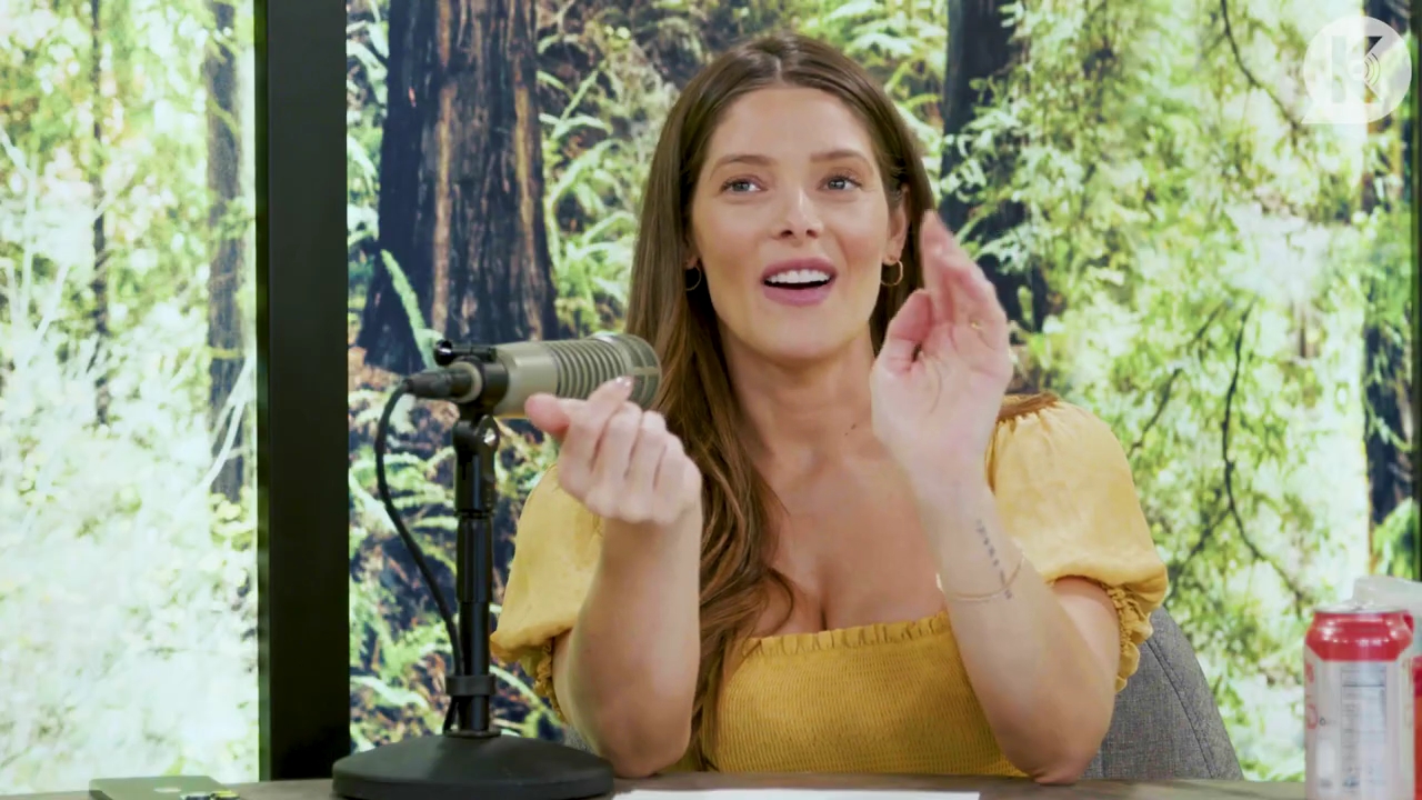 Ashley-Greene-dot-nl_TheTwilightEffect-BreakingDawnPart2-RewatchPart1of3-1665.jpg