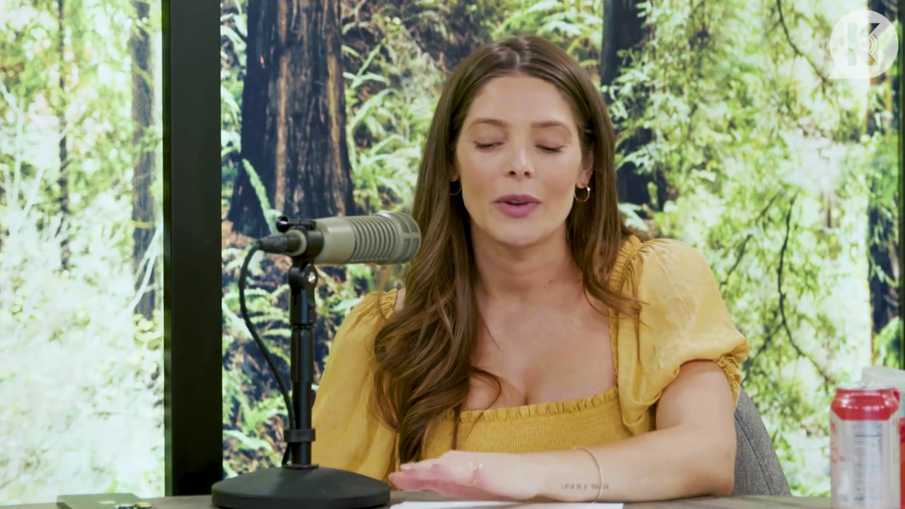 Ashley-Greene-dot-nl_TheTwilightEffect-BreakingDawnPart2-RewatchPart1of3-1683.jpg