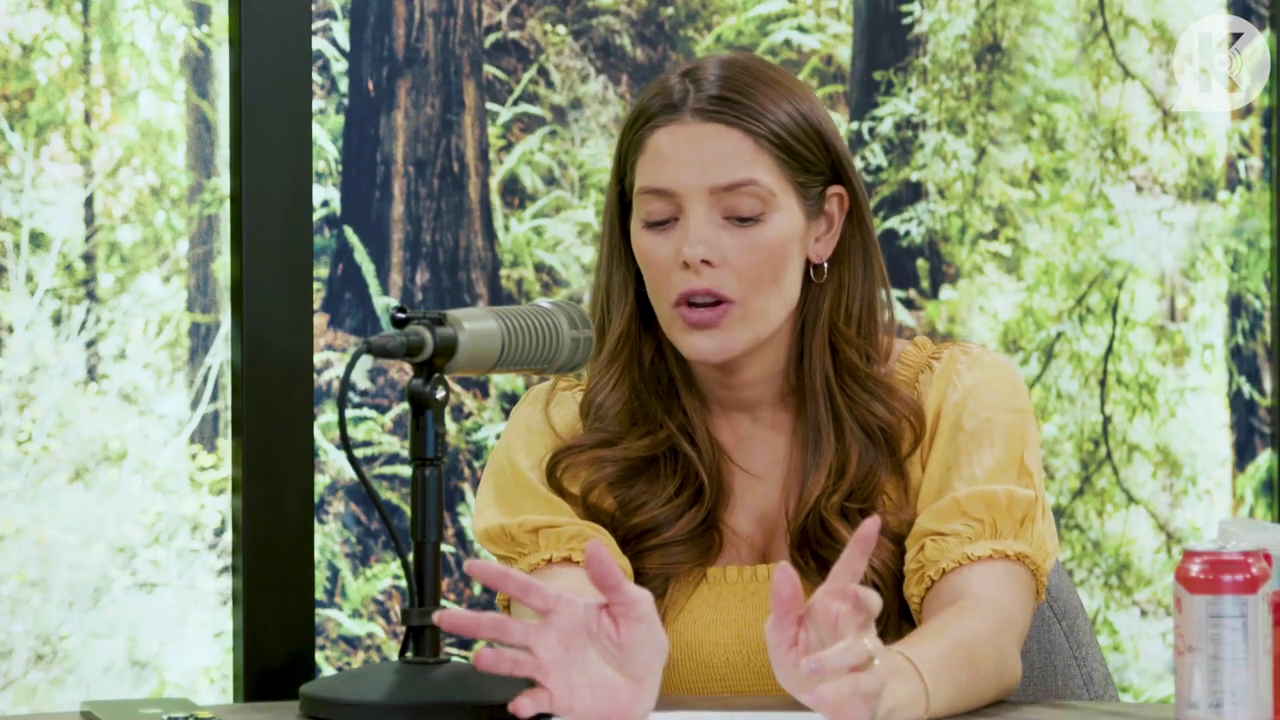 Ashley-Greene-dot-nl_TheTwilightEffect-BreakingDawnPart2-RewatchPart1of3-1757.jpg