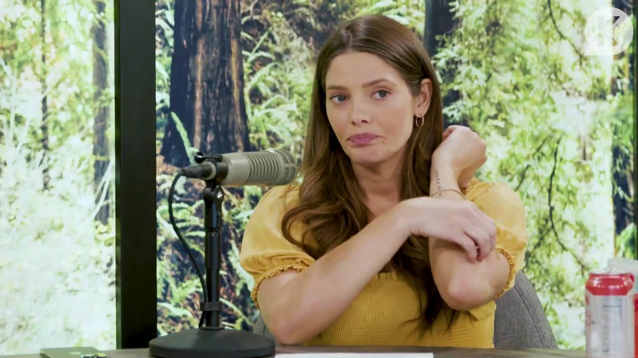 Ashley-Greene-dot-nl_TheTwilightEffect-BreakingDawnPart2-RewatchPart1of3-1783.jpg Ashley-Greene-dot-nl_TheTwilightEffect-BreakingDawnPart2-RewatchPart1of3-1783.jpg