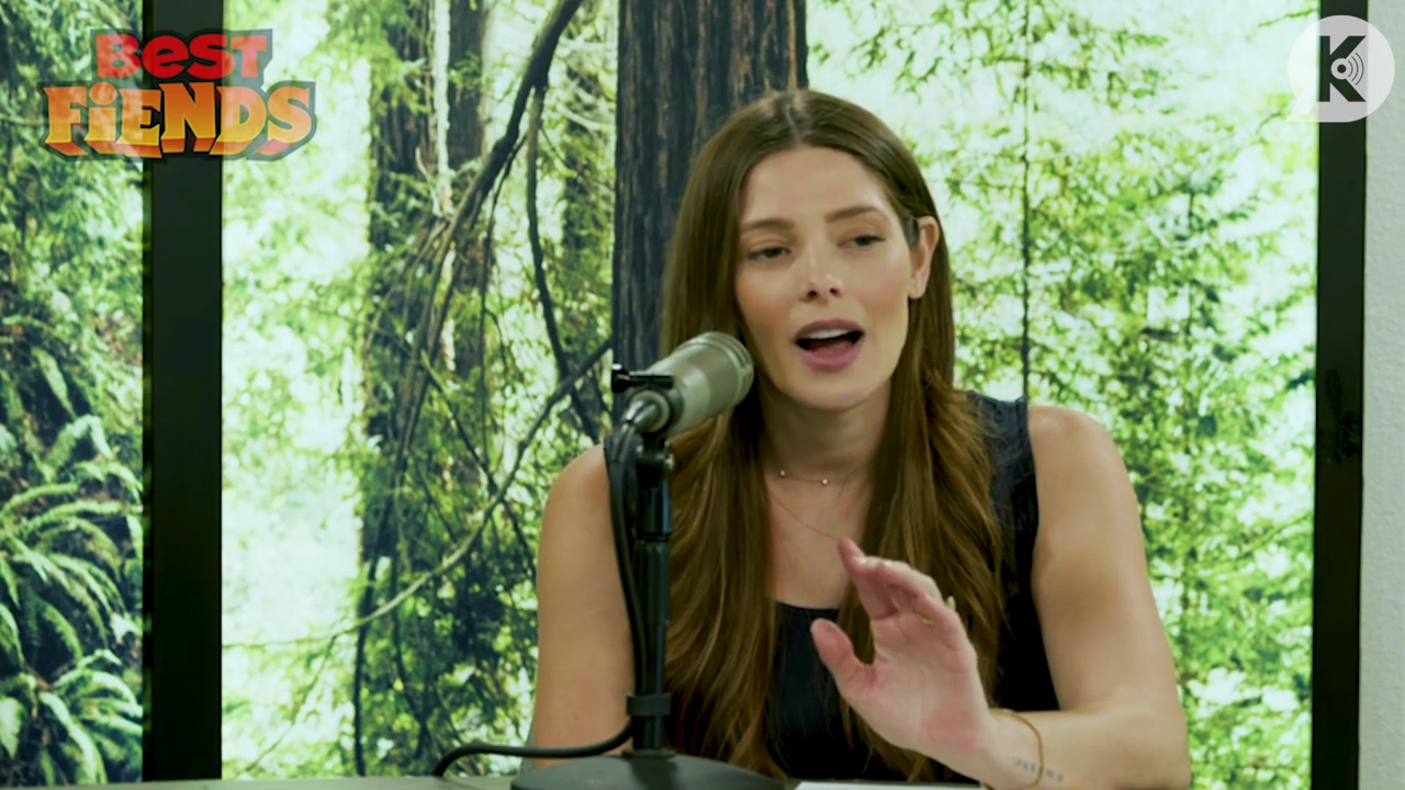 Ashley-Greene-dot-nl_TheTwilightEffect-BreakingDawnPart2-RewatchPart1of3-2044.jpg