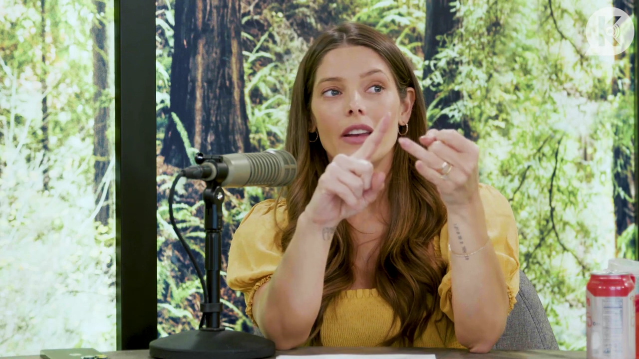 Ashley-Greene-dot-nl_TheTwilightEffect-BreakingDawnPart2-RewatchPart1of3-2244.jpg Ashley-Greene-dot-nl_TheTwilightEffect-BreakingDawnPart2-RewatchPart1of3-2244.jpg