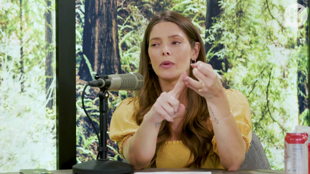 Ashley-Greene-dot-nl_TheTwilightEffect-BreakingDawnPart2-RewatchPart1of3-2246.jpg Ashley-Greene-dot-nl_TheTwilightEffect-BreakingDawnPart2-RewatchPart1of3-2246.jpg