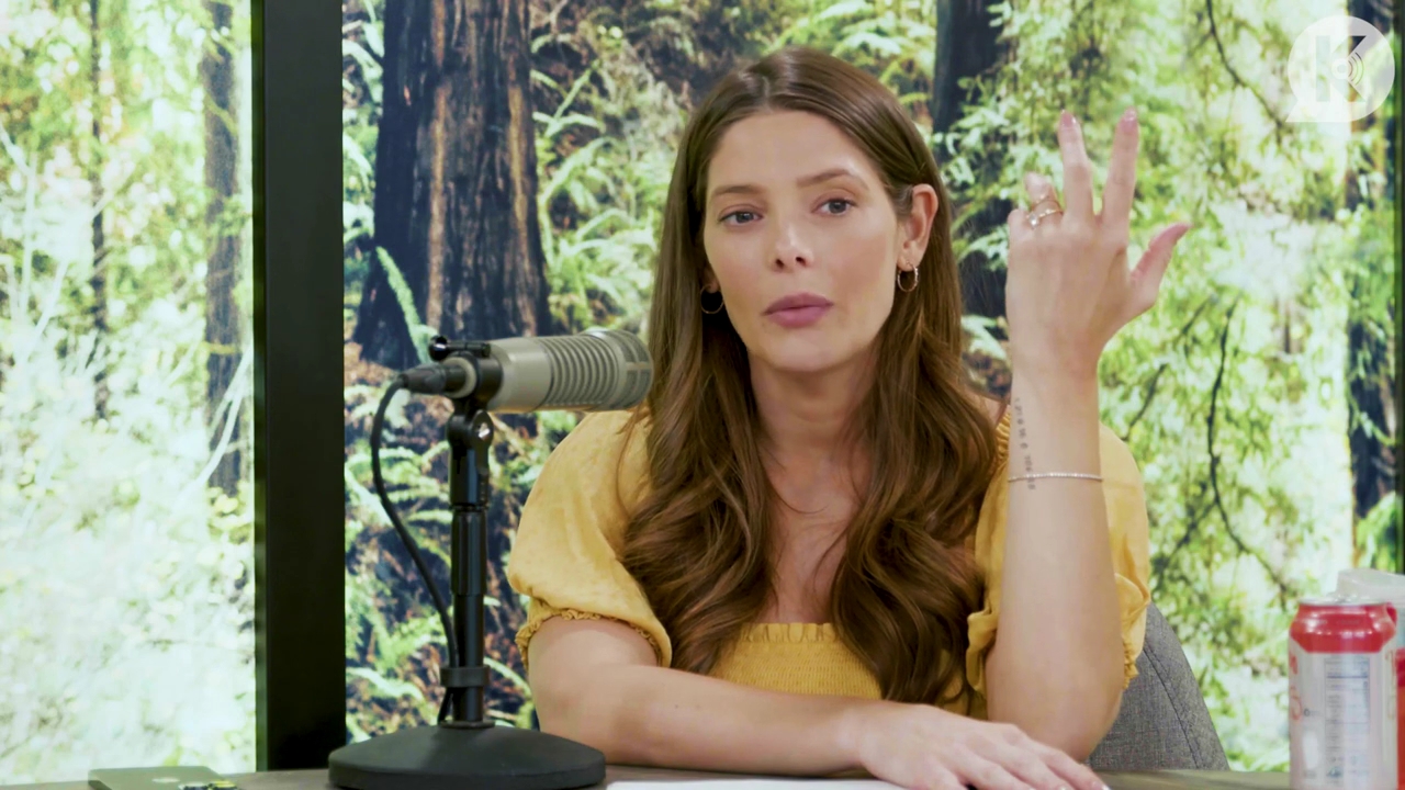 Ashley-Greene-dot-nl_TheTwilightEffect-BreakingDawnPart2-RewatchPart1of3-2338.jpg Ashley-Greene-dot-nl_TheTwilightEffect-BreakingDawnPart2-RewatchPart1of3-2338.jpg